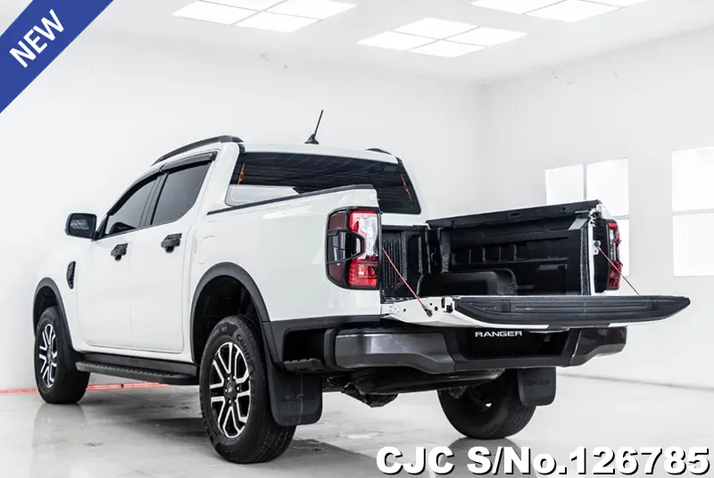 Ford Ranger in White for Sale Image 4