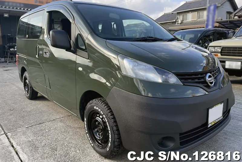 Nissan / NV200 2012