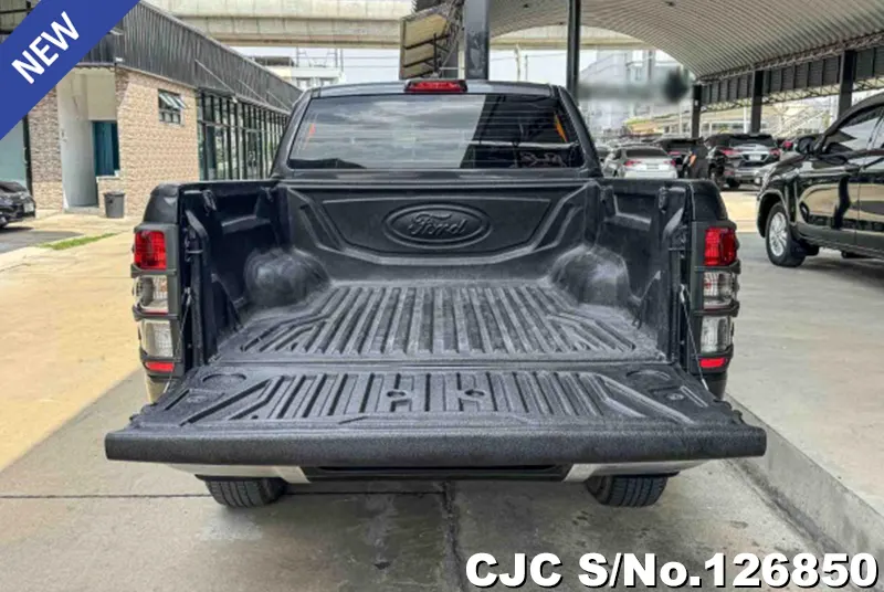 Ford Ranger in Gray for Sale Image 4