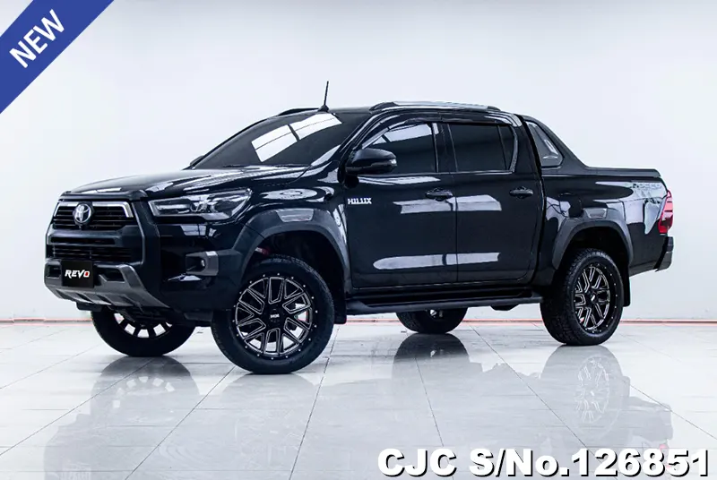 Toyota Hilux in Black for Sale Image 2