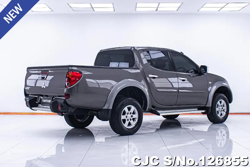Mitsubishi Triton in Sugar for Sale Image 1