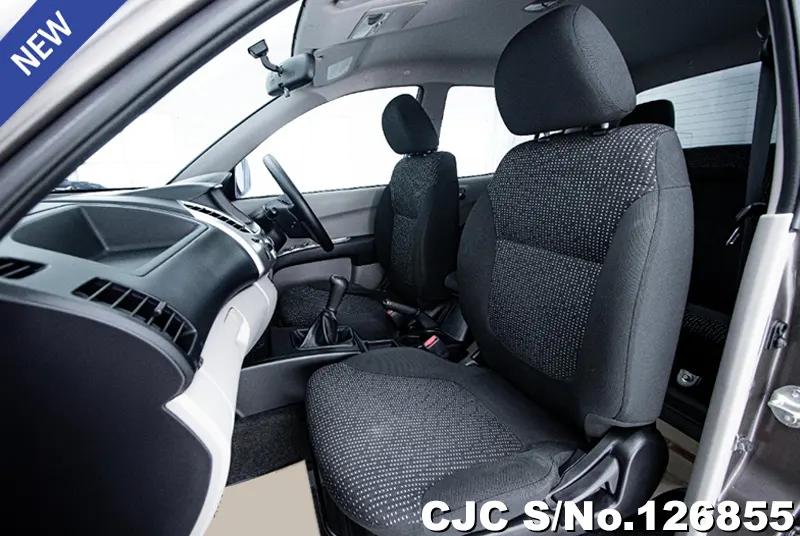Mitsubishi Triton in Sugar for Sale Image 8