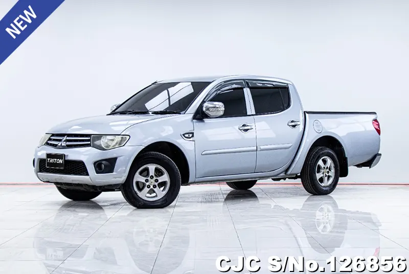 Mitsubishi Triton in Silver for Sale Image 2