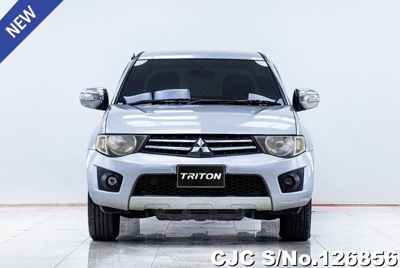 Mitsubishi Triton in Silver for Sale Image 3