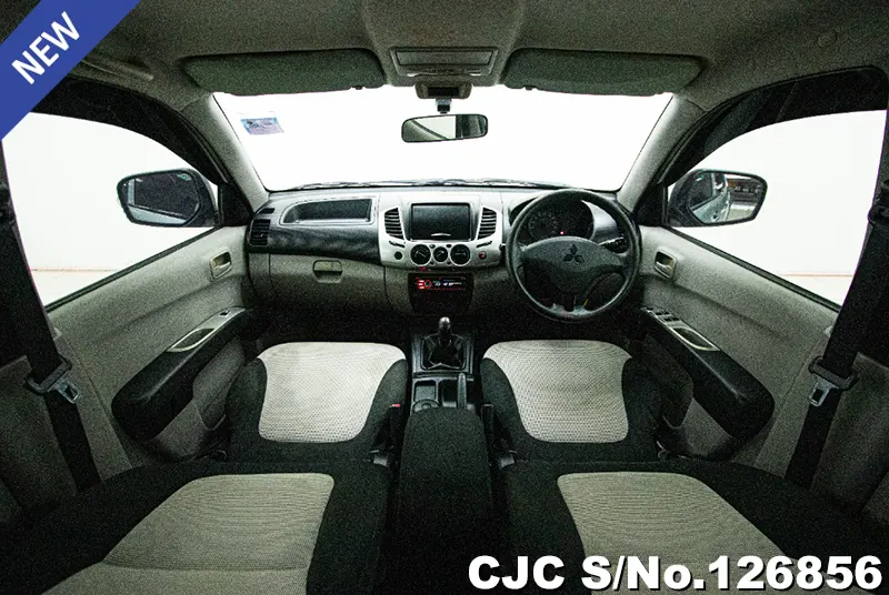 Mitsubishi Triton in Silver for Sale Image 6
