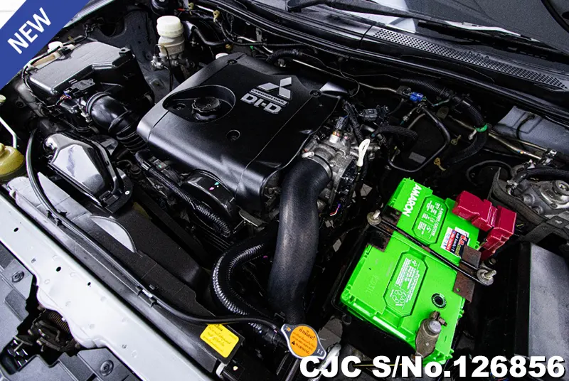 Mitsubishi Triton in Silver for Sale Image 12