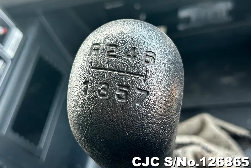 2018 Mitsubishi / Super Great Stock No. 126865