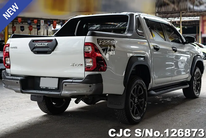 Toyota Hilux in White for Sale Image 2