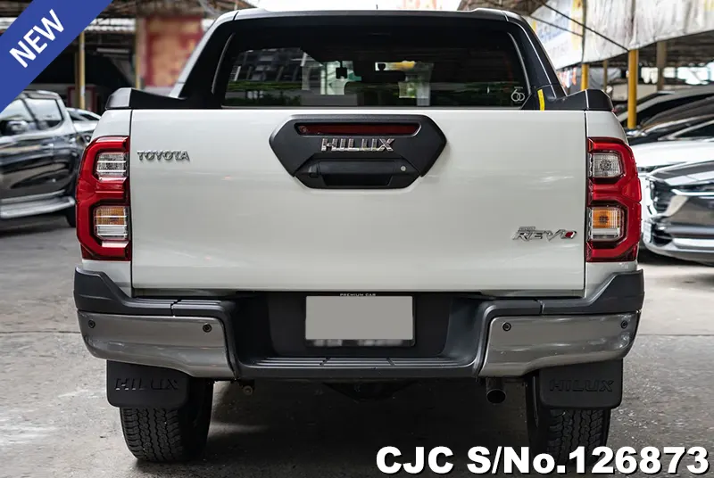 Toyota Hilux in White for Sale Image 5