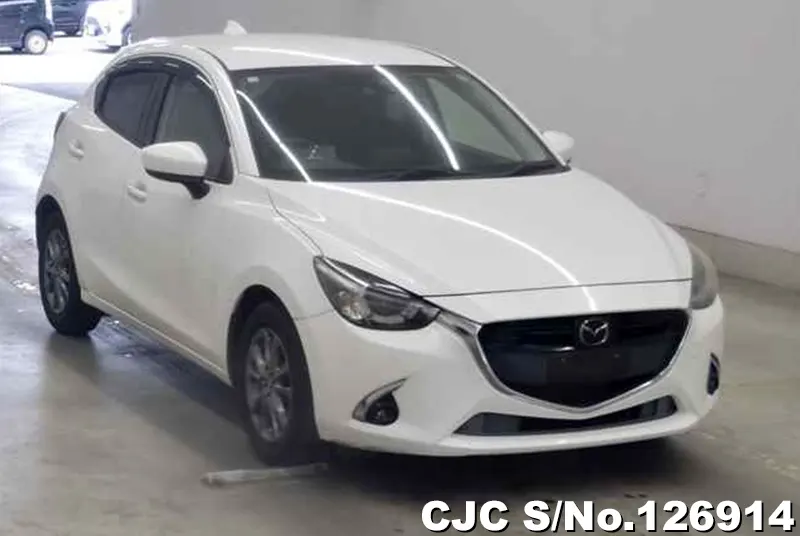 Mazda / Demio 2016