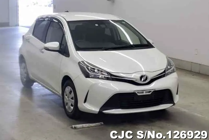Toyota / Vitz 2016