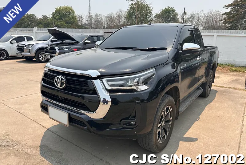 Toyota Hilux in Black for Sale Image 3