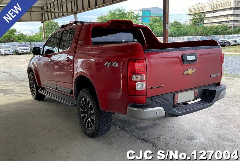 Chevrolet Colorado in Red for Sale Image 1