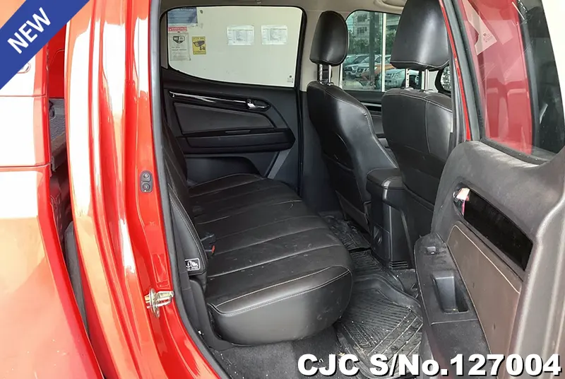 Chevrolet Colorado in Red for Sale Image 9