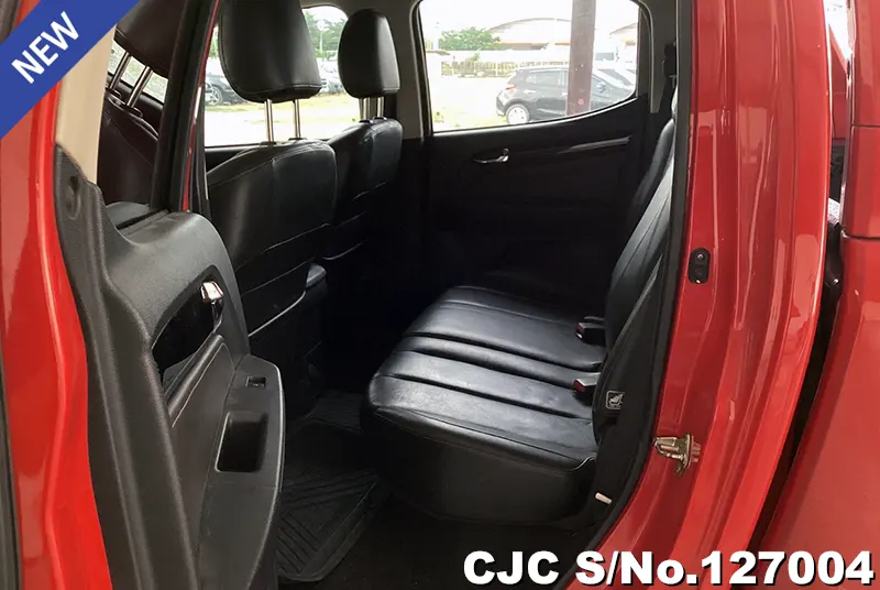 Chevrolet Colorado in Red for Sale Image 10
