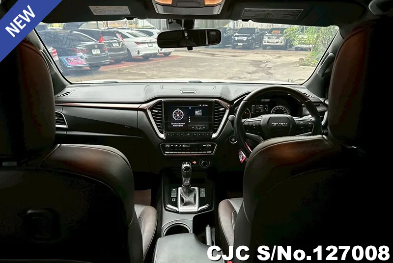 Isuzu D-Max in White for Sale Image 7