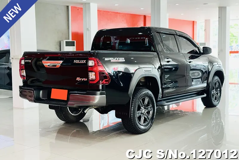 Toyota Hilux in Black for Sale Image 2