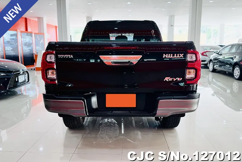 Toyota Hilux in Black for Sale Image 4