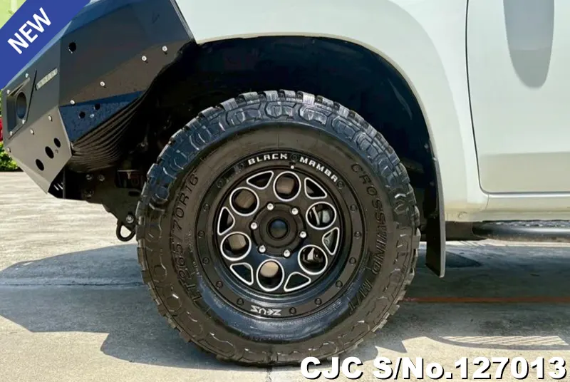 Mitsubishi Triton in White for Sale Image 12