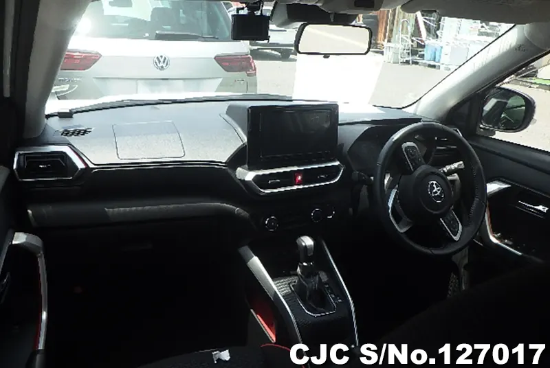 2020 Toyota / Raize Stock No. 127017