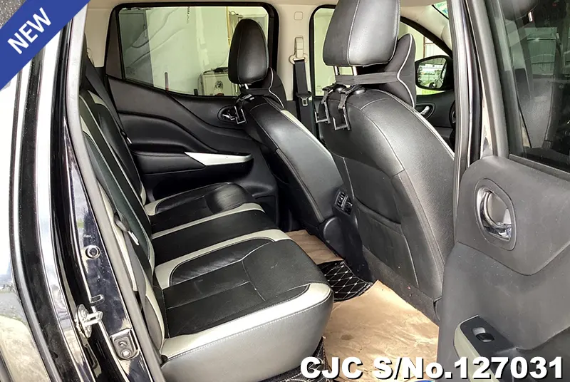 Nissan Navara in Black for Sale Image 9