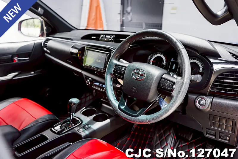 Toyota Hilux in Red for Sale Image 12
