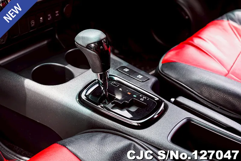 Toyota Hilux in Red for Sale Image 13