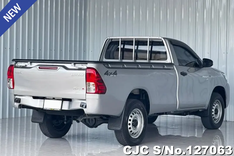 Toyota Hilux in Silver for Sale Image 1