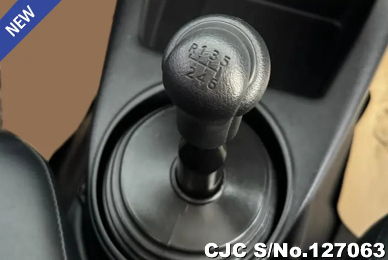 Toyota Hilux in Silver for Sale Image 12