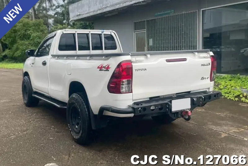 Toyota Hilux in White for Sale Image 1