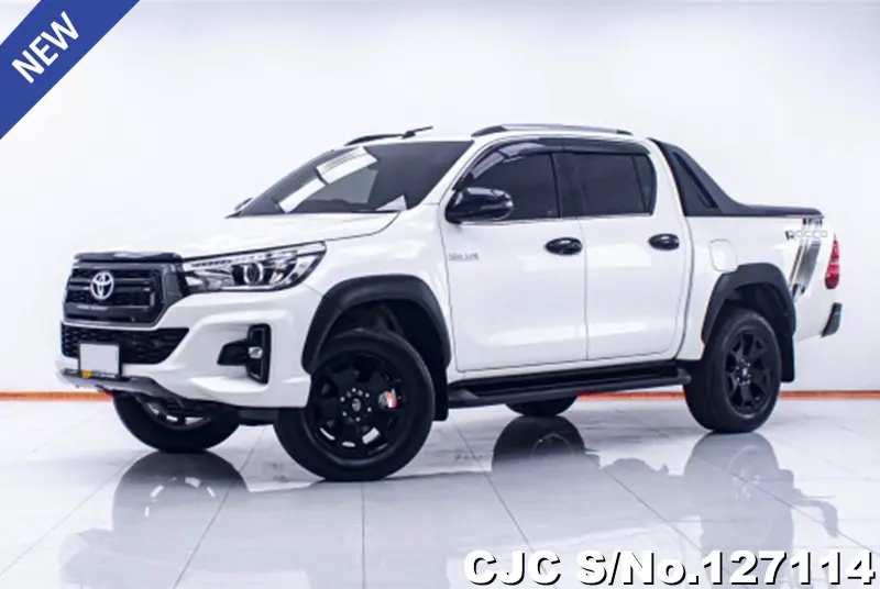 Toyota Hilux in White for Sale Image 1