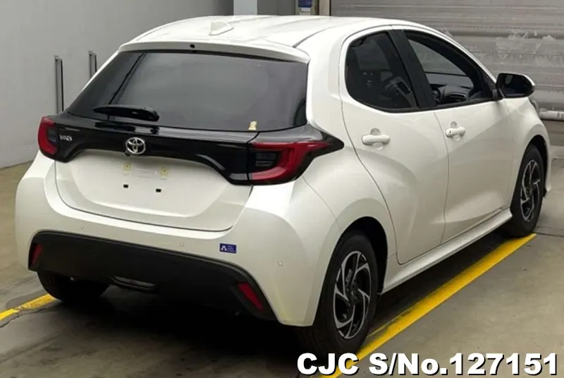 2022 Toyota / Yaris Stock No. 127151