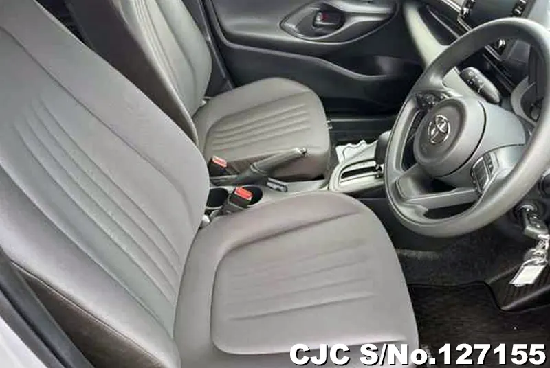 2022 Toyota / Yaris Stock No. 127155