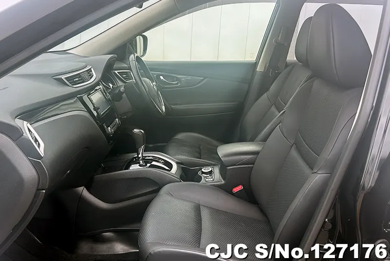 2016 Nissan / X-Trail Stock No. 127176