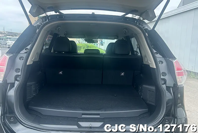 2016 Nissan / X-Trail Stock No. 127176