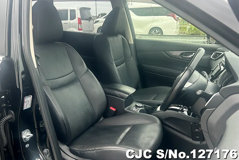 2016 Nissan / X-Trail Stock No. 127176