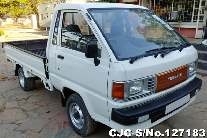 1990 Toyota / Townace Stock No. 127183