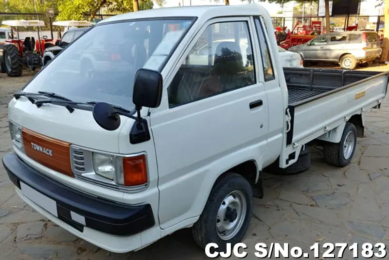 1990 Toyota / Townace Stock No. 127183