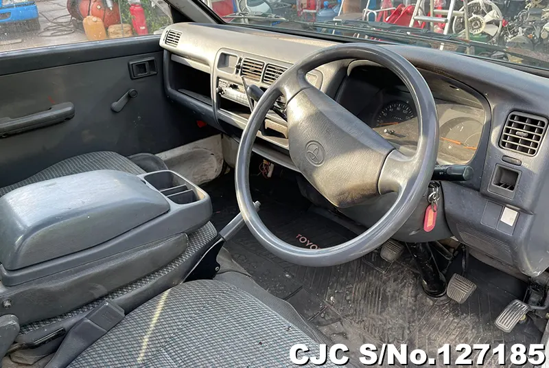 1995 Toyota / Liteace / Truck Stock No. 127185