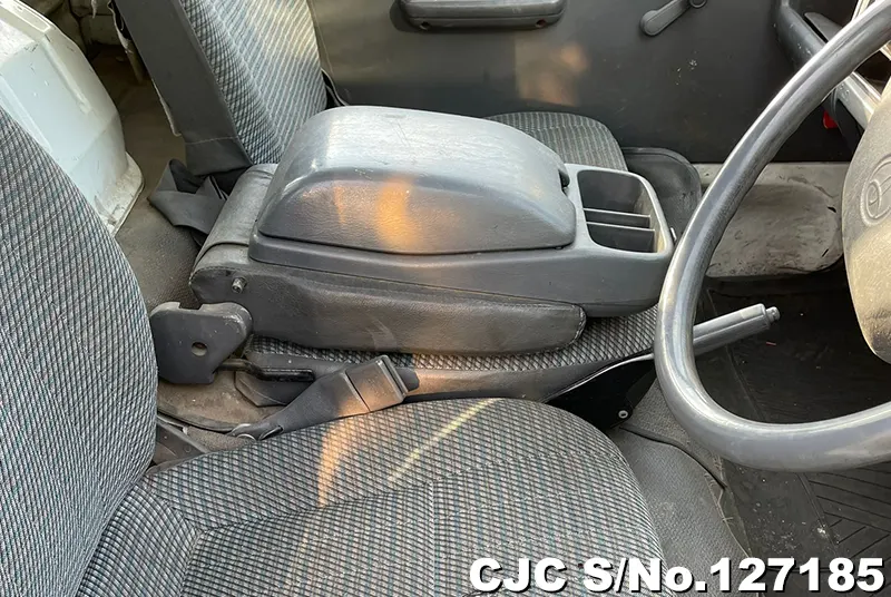 1995 Toyota / Liteace / Truck Stock No. 127185