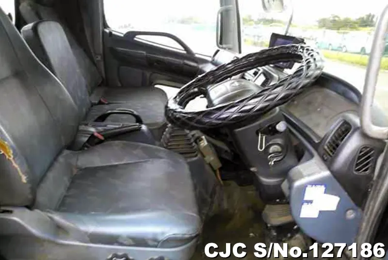 2005 Hino / Ranger Stock No. 127186