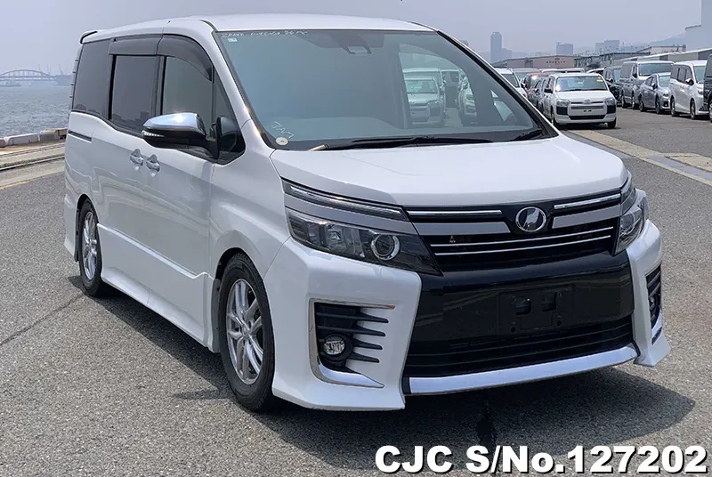 2016 Toyota / Voxy Stock No. 127202