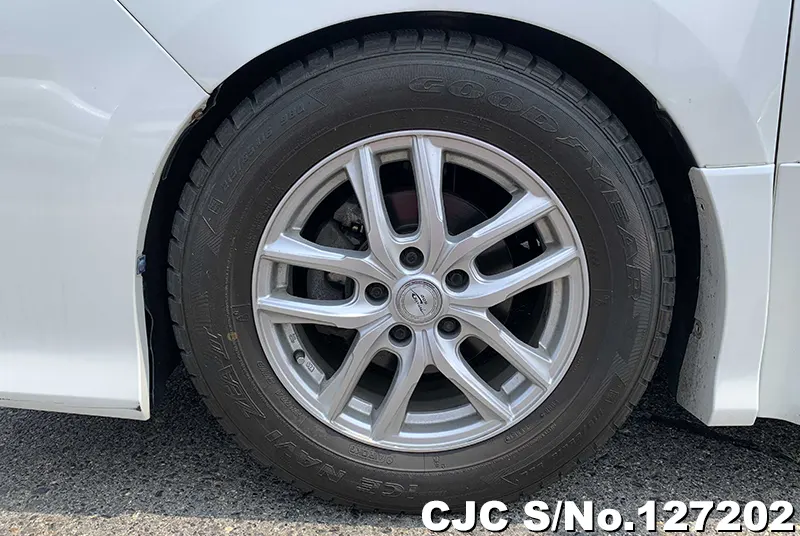 2016 Toyota / Voxy Stock No. 127202