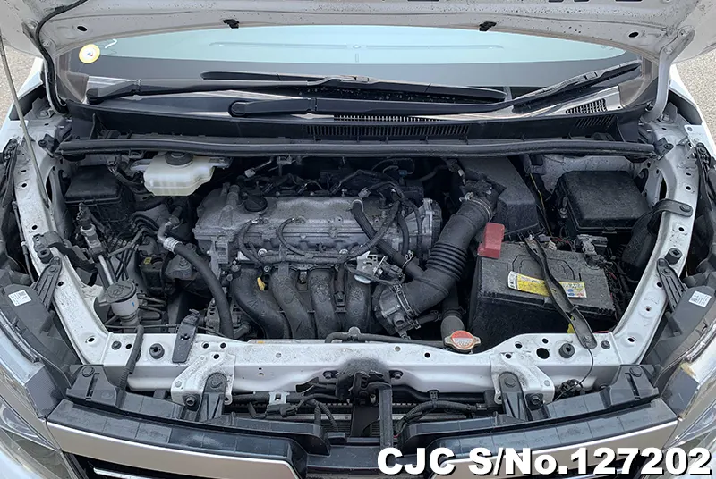 2016 Toyota / Voxy Stock No. 127202