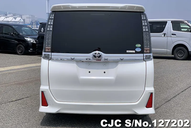 2016 Toyota / Voxy Stock No. 127202