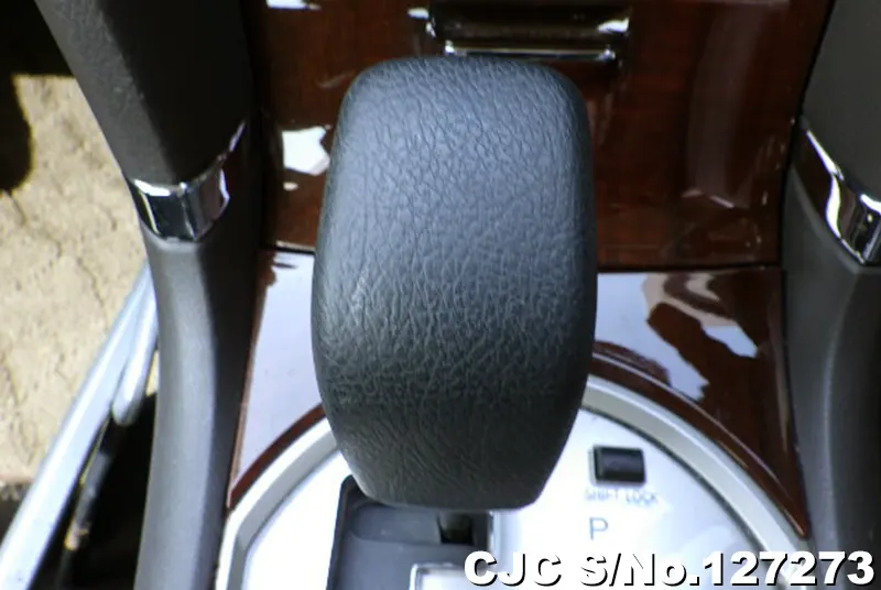 2013 Toyota / Allion Stock No. 127273