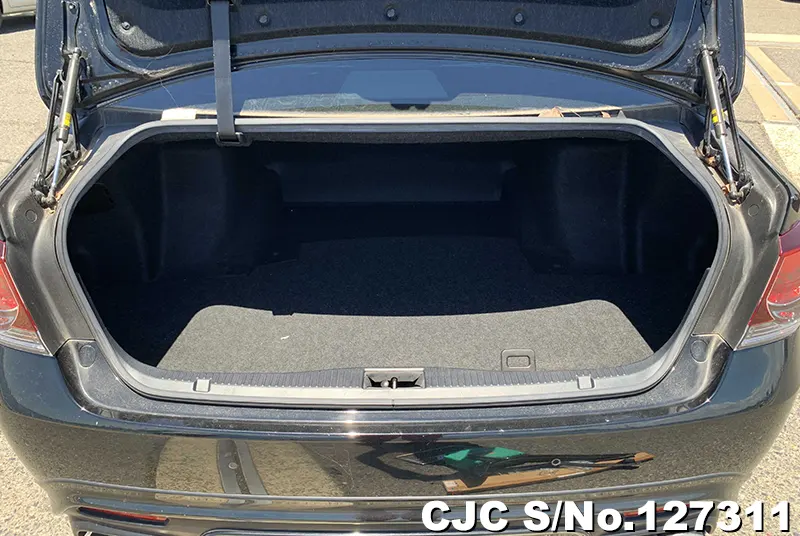 2015 Toyota / Crown Stock No. 127311