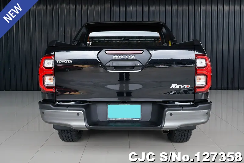 2021 Toyota / Hilux / Revo Rocco Stock No. 127358