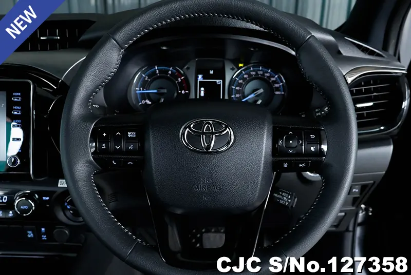 2021 Toyota / Hilux / Revo Rocco Stock No. 127358