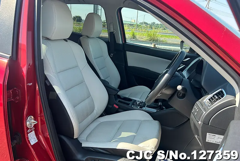 2016 Mazda / CX-5 Stock No. 127359